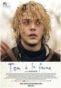 Tom à la ferme (2013)