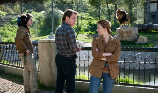 We Bought a Zoo (2011) - Patrick Fugit, Matt Damon, Scarlett Johansson