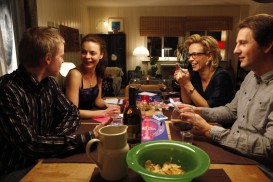 Sykt lykkelig (2010) - Joachim Rafaelsen, Agnes Kittelsen, Maibritt Saerens, Henrik Rafaelsen