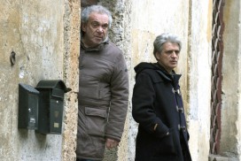 Una Sconfinata giovinezza (2010) - Gianni Cavina, Fabrizio Bentivoglio