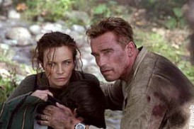 Collateral Damage (2002) - Francesca Neri, Arnold Schwarzenegger