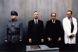 A temetetlen halott (2004)