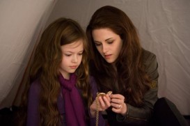The Twilight Saga: Breaking Dawn - Part 2 (2012) - Mackenzie Foy, Kristen Stewart