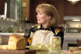 A Home at the End of the World (2004) - Sissy Spacek