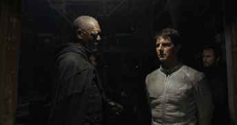 Oblivion (2013) - Morgan Freeman, Tom Cruise