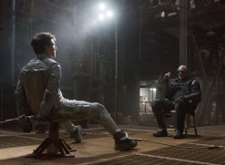 Oblivion (2013) - Tom Cruise, Morgan Freeman