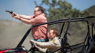 Hit and Run (2012) - Tom Arnold, Jess Rowland