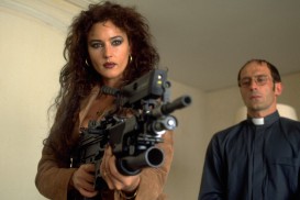 Dobermann (1997) - Monica Bellucci, Dominique Bettenfeld