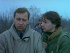 Dekalog X (1988) - Jerzy Stuhr, Zbigniew Zamachowski