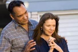 Mother and Child (2009) - Jimmy Smits, Annette Bening