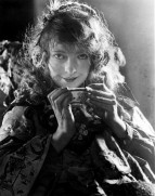 Broken Blossoms or The Yellow Man and the Girl (1919) - Lillian Gish