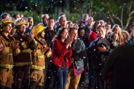 Christmas in Conway (2013) - Mandy Moore, Riley Smith, Ric Reitz