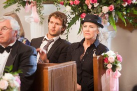 The Right Kind of Wrong (2013) - Ryan Kwanten, Catherine O'Hara