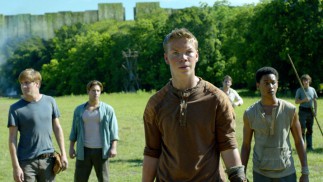 The Maze Runner (2013) - Jacob Latimore, Will Poulter, Gentry Williams