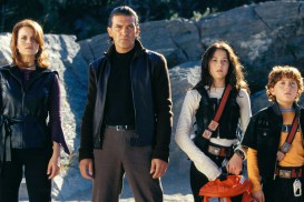 Spy Kids 2: Island of Lost Dreams (2002) - Carla Gugino, Antonio Banderas, Alexa PenaVega, Daryl Sabara