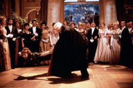 Dracula: Dead and Loving It (1995) - Amy Yasbeck, Leslie Nielsen