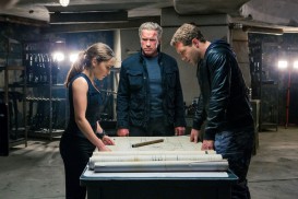 Terminator Genisys (2015) - Emilia Clarke, Arnold Schwarzenegger, Jai Courtney