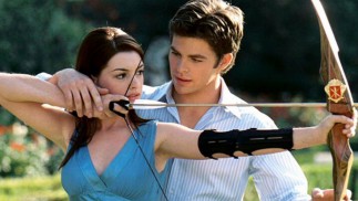 The Princess Diaries 2: Royal Engagement (2004) - Anne Hathaway, Chris Pine