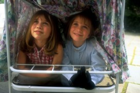 It Takes Two (1995) - Mary-Kate Olsen, Ashley Olsen