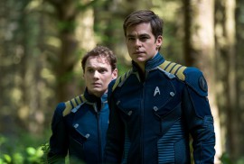 Star Trek Beyond (2016) - Anton Yelchin, Chris Pine