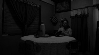 Ang babaeng humayo (2016) - Charo Santos-Concio