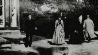 Roundhay Garden Scene (1900)