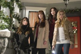 Black Christmas (2006) - Mary Elizabeth Winstead, Katie Cassidy, Michelle Trachtenberg, Kristen Clok