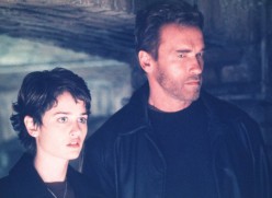 End of Days (1999) - Robin Tunney, Arnold Schwarzenegger