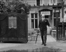 Dwaj ludzie z szafą (1958)