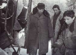Baza ludzi umarłych (1959) - Emil Karewicz, Leon Niemczyk, Roman Kłosowski