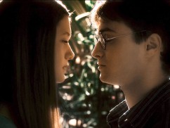 Harry Potter and the Half-Blood Prince (2009) - Bonnie Wright, Daniel Radcliffe