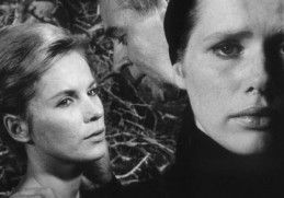 Persona (1966) - Liv Ullmann, Bibi Andersson, Gunnar Björnstrand