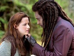 The Twilight Saga: New Moon (2009) - Kristen Stewart, Edi Gathegi