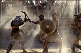 Gladiator (2000) - Djimon Hounsou i Russell Crowe