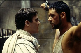 Gladiator (2000) - Joaquin Phoenix i Russell Crowe