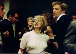 Wszystko na sprzedaż (1968) - Elżbieta Czyżewska, Witold Holtz