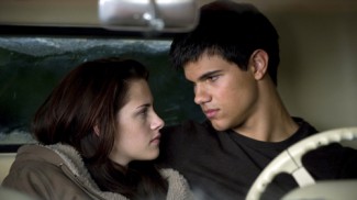 The Twilight Saga: New Moon (2009) - Kristen Stewart, Taylor Lautner