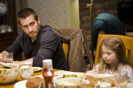 Brothers (2009) - Jake Gyllenhaal, Taylor Geare