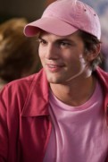 Valentine's Day (2010) - Ashton Kutcher