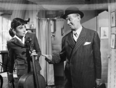 Love in the Afternoon (1957) - Audrey Hepburn, Maurice Chevalier
