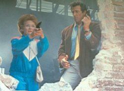 Stop! Or My Mom Will Shoot (1992) - Estelle Getty, Sylvester Stallone