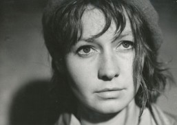 Niekochana (1965) - Elżbieta Czyżewska