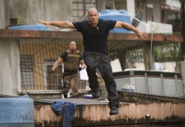 Fast Five (2011) - Dwayne 'The Rock' Johnson, Vin Diesel