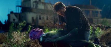 Green Lantern (2011) - Temuera Morrison, Ryan Reynolds